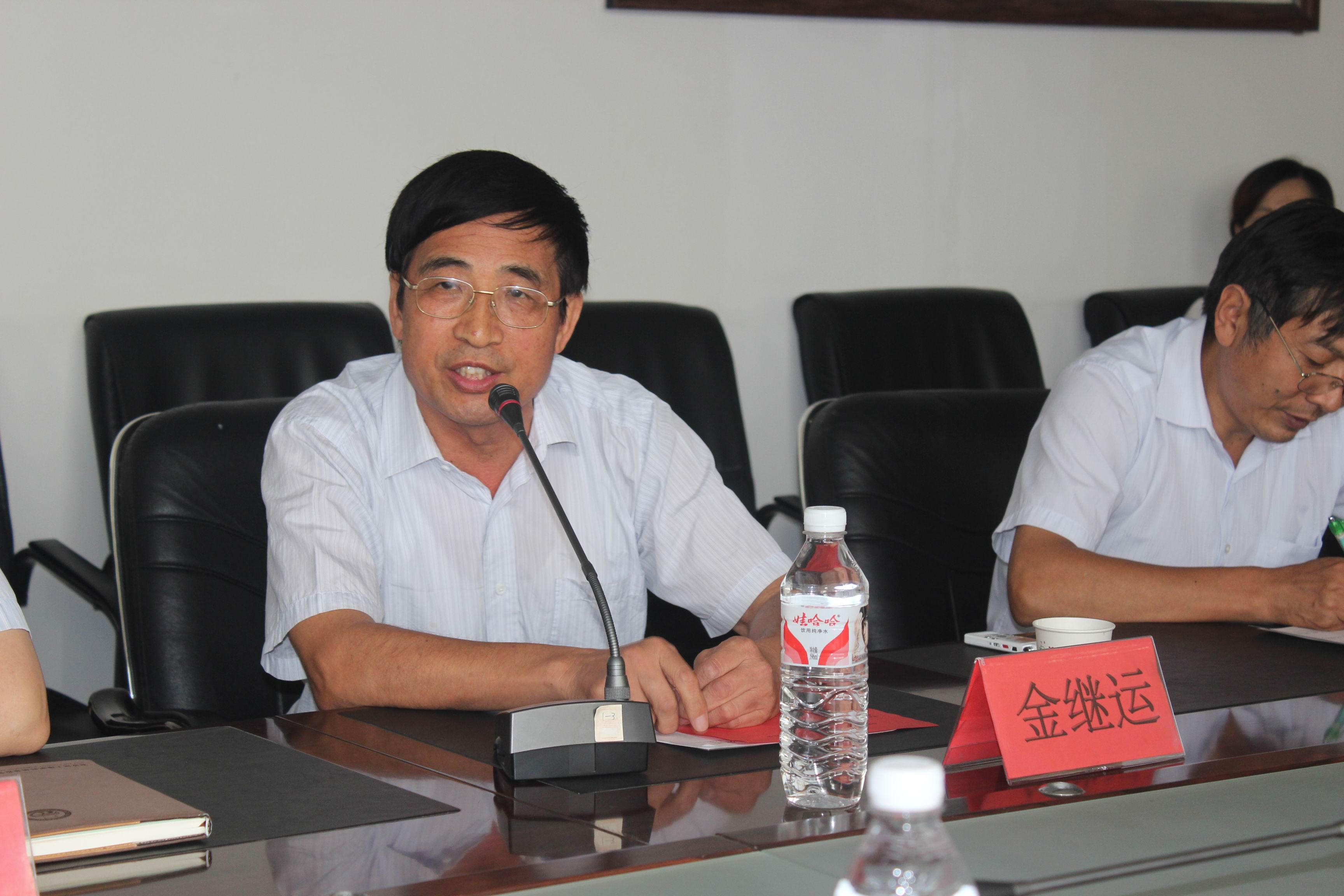 DƬ9.jpg